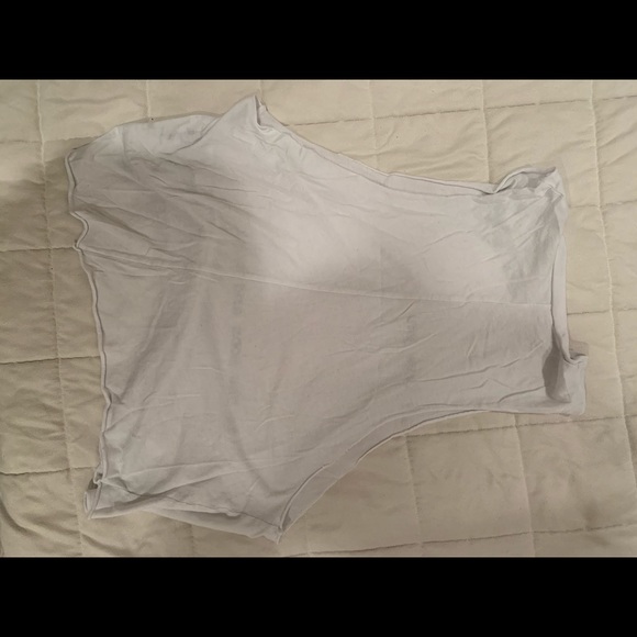 Brandy Melville Graphic Tee - Picture 5 of 5